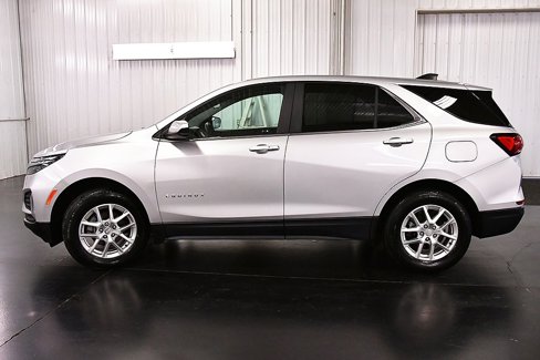 Used 2022 Chevrolet Equinox LT image 4