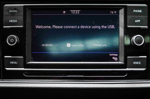 Used 2020 Volkswagen Jetta SE w/ SE Cold Weather Package image 23