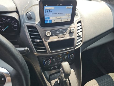 Used 2020 Ford Transit Connect XLT image 32