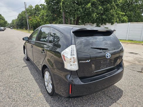 Used 2012 Toyota Prius V Two image 5