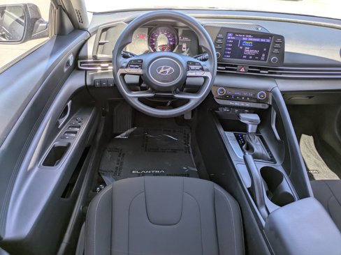 Certified 2023 Hyundai Elantra SEL w/ Cargo Package image 11