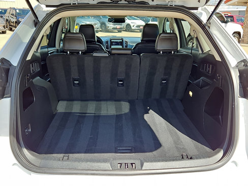 Used 2024 Ford Edge SEL image 6