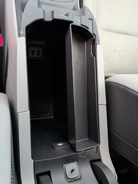 Used 2023 GMC Terrain SLT image 31