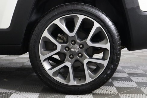 Used 2022 Jeep Renegade Limited w/ Sun, Sound & Wheels Group image 14