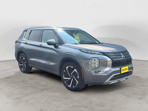 Used 2022 Mitsubishi Outlander SEL image 7