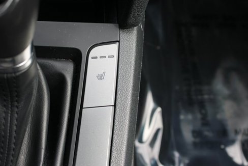Used 2017 Hyundai Elantra Limited image 20