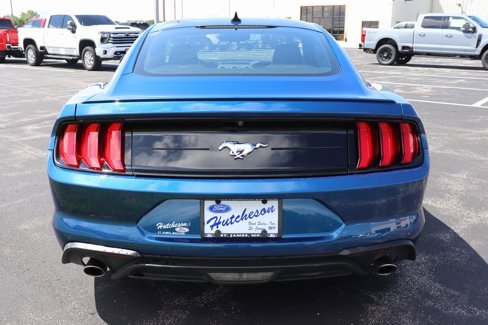Used 2022 Ford Mustang Premium image 10