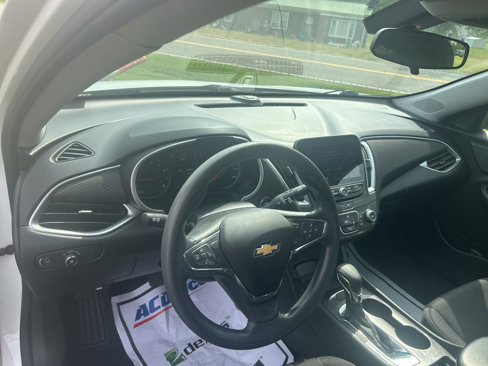 Used 2021 Chevrolet Malibu LS image 12
