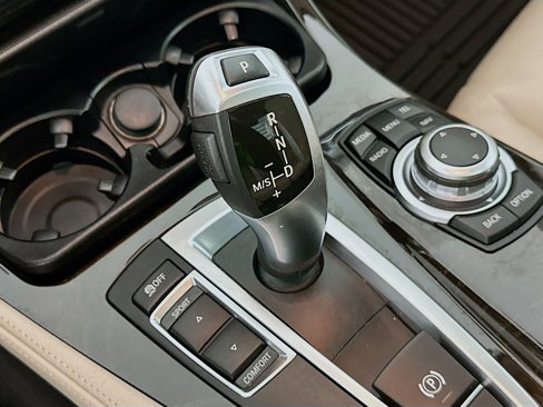 Used 2013 BMW 535i xDrive Sedan image 24