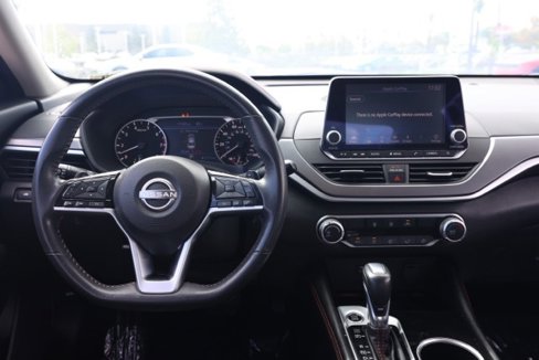 Used 2023 Nissan Altima 2.5 SR image 21