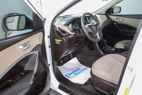 Used 2018 Hyundai Santa Fe Sport w/ 2.4L Value Package 02 image 3