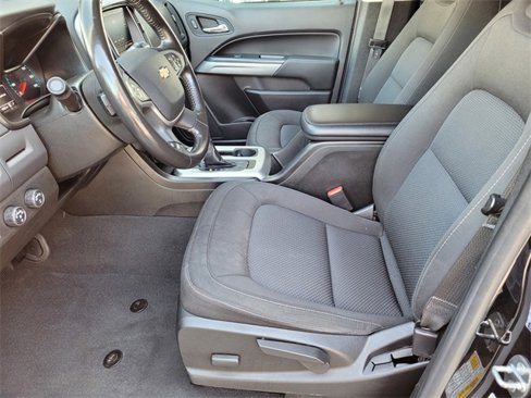 Used 2022 Chevrolet Colorado LT w/ LT Convenience Package image 17