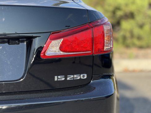 Used 2012 Lexus IS 250 image 12