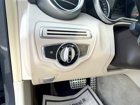Used 2015 Mercedes-Benz C 300 4MATIC Sedan w/ Multimedia Package image 14