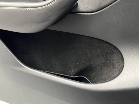 Used 2023 Tesla Model Y Performance image 26