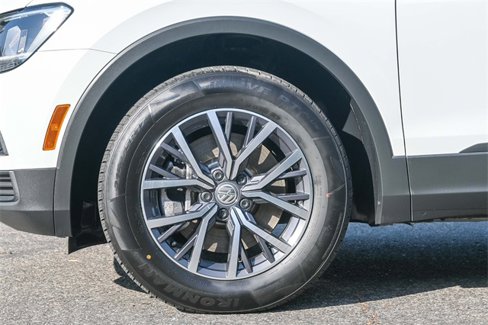 Used 2021 Volkswagen Tiguan S image 10