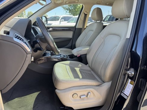 Used 2017 Audi Q5 2.0T Premium Plus w/ Technology Package image 10