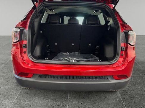 New 2026 Jeep Compass Latitude image 20