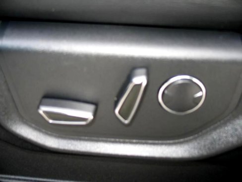 Used 2017 Ford F150 Lariat image 35