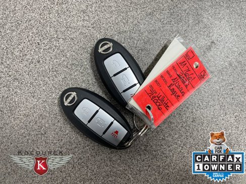 Used 2022 Nissan Rogue S image 25