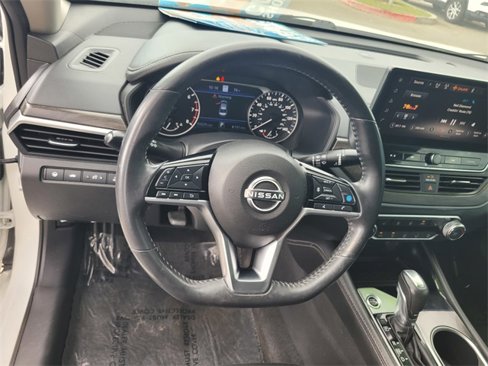 Used 2023 Nissan Altima 2.5 SV w/ SV Premium Package image 30