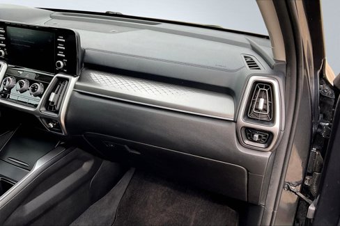 Used 2022 Kia Sorento LX image 17