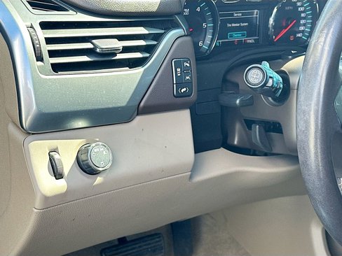 Used 2019 Chevrolet Tahoe LT image 10
