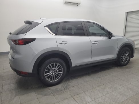 Used 2017 MAZDA CX-5 Touring w/ I-ACTIVSENSE Package image 10