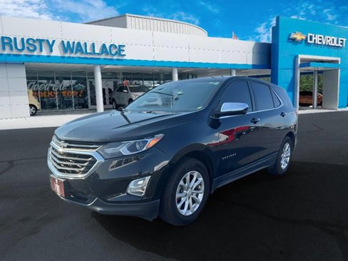 Used 2020 Chevrolet Equinox LT w/ LPO, Floor Liner Package image 3