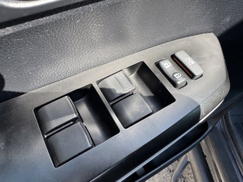 Used 2017 Toyota Tundra SR5 image 11