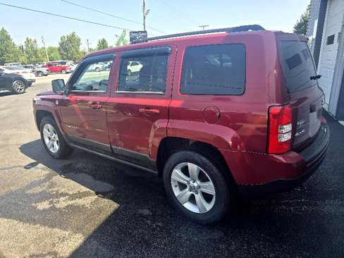 Used 2011 Jeep Patriot Sport w/ PWR Value Group image 3