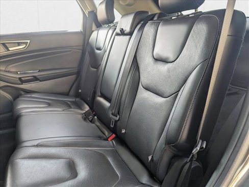 Used 2019 Ford Edge Titanium w/ Equipment Group 301A image 20