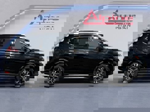 Used 2019 Nissan Rogue SV w/ Premium Package image 6