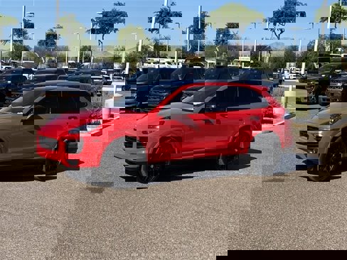 Used 2017 Porsche Cayenne image 2