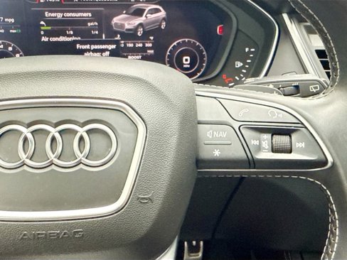 Used 2020 Audi SQ5 Premium Plus w/ Premium Plus Package image 12