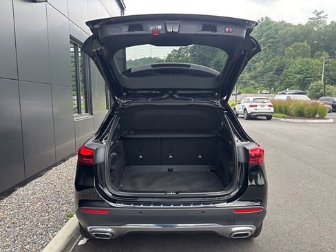 Used 2025 Mercedes-Benz GLA 250 4MATIC image 14