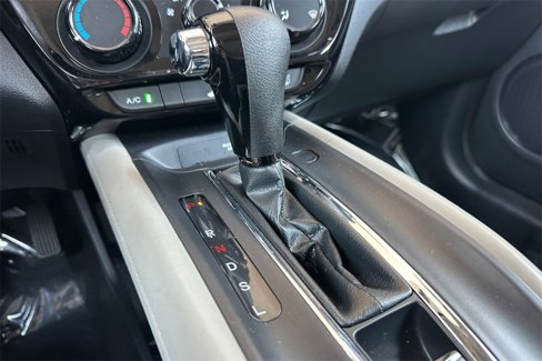 Certified 2021 Honda HR-V LX image 23
