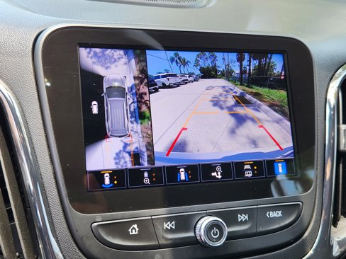 Used 2023 Chevrolet Equinox RS w/ RS Leather Package image 27