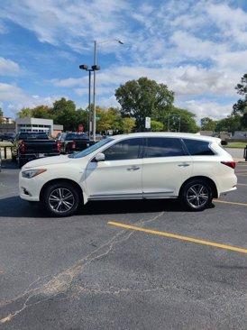 Used 2016 INFINITI QX60 FWD w/ Premium Package image 4