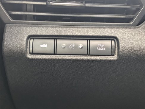Used 2023 Nissan Altima 2.5 SR w/ SR Premium Package image 22