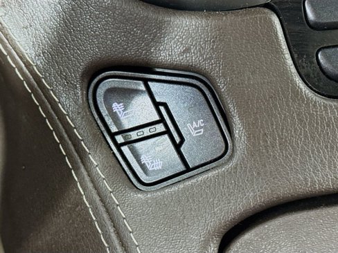 Used 2015 Chevrolet Tahoe LTZ image 21