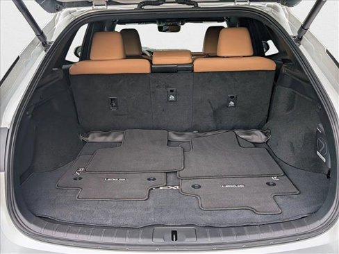 Used 2023 Lexus RX 350h image 6