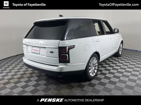 Used 2018 Land Rover Range Rover HSE image 16