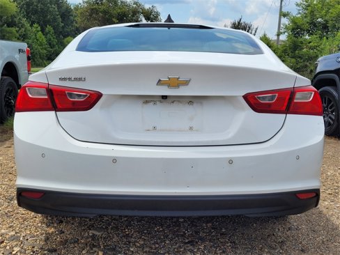 Used 2020 Chevrolet Malibu LS w/ Driver Confidence Package II image 3