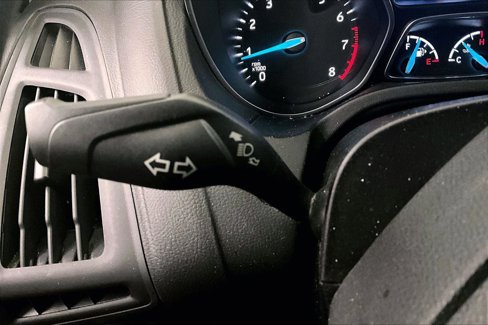 Used 2016 Ford Focus SE w/ Exterior Protection Package image 31