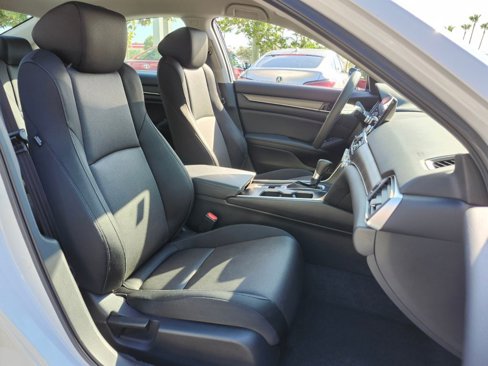 Certified 2022 Honda Accord LX image 17