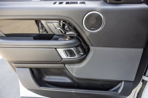 Used 2019 Land Rover Range Rover image 17