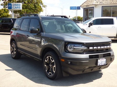 Used 2023 Ford Bronco Sport Outer Banks w/ Tech Package image 1