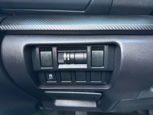 Used 2018 Subaru Impreza 2.0i image 18