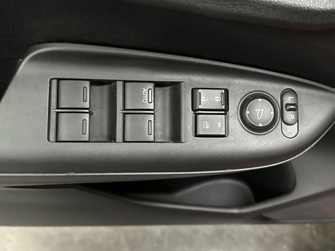 Used 2015 Honda Fit EX image 17